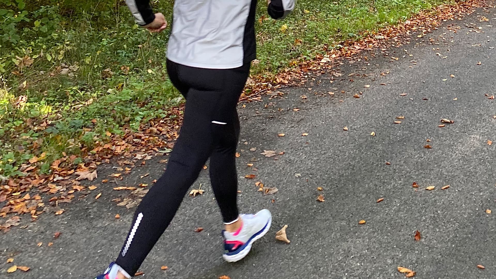 Test av Mizuno Wave Sky løpesko og Endurance løpeklær